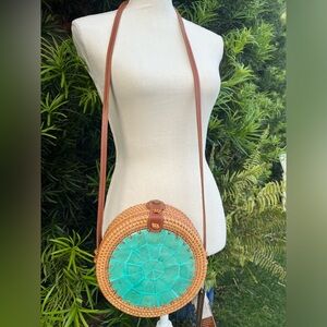 Turquoise shell tassel crossbody bag 🌿